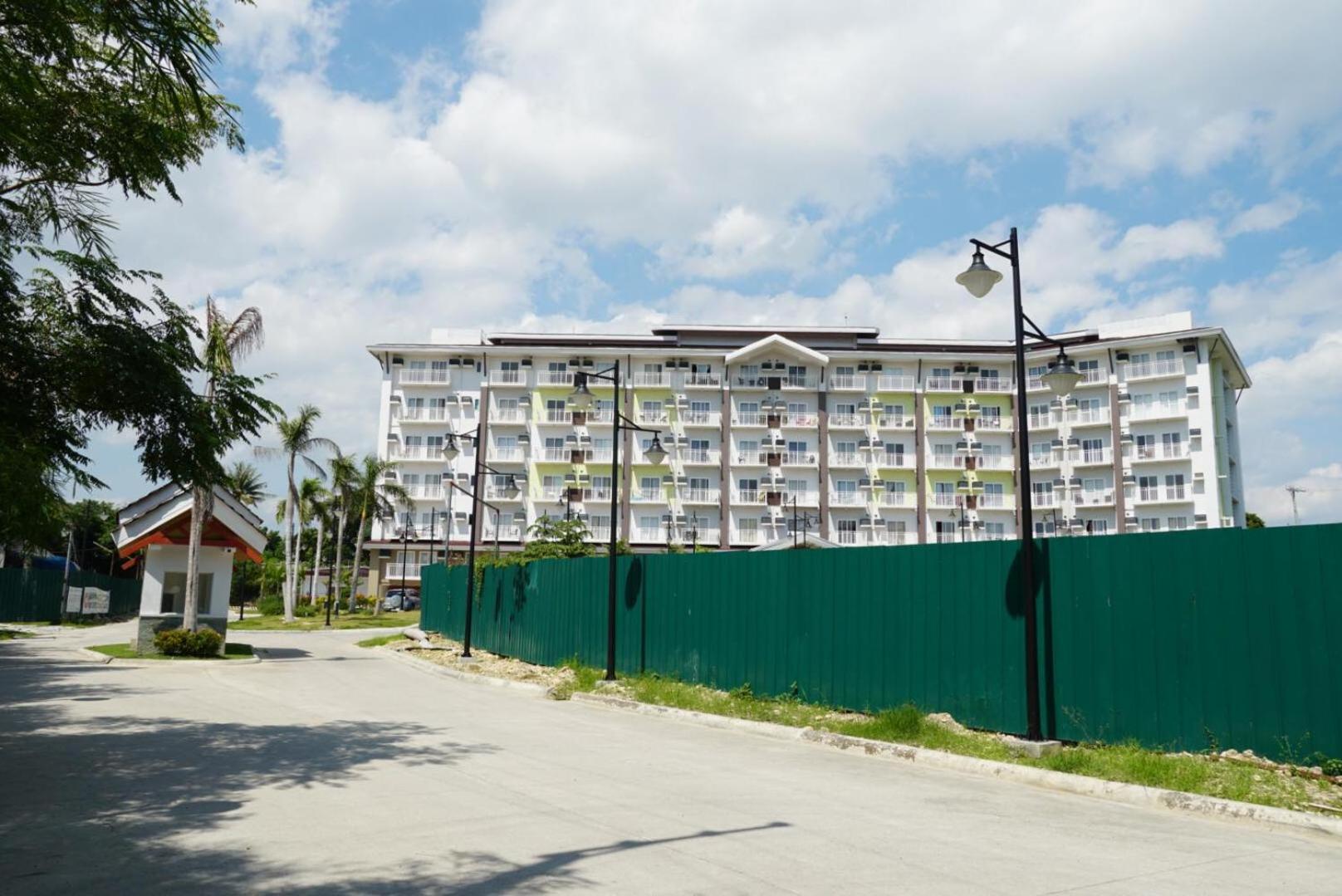 Ania Rooms@Amani Grand Residences Near Airport Lapu-Lapu City Exterior foto