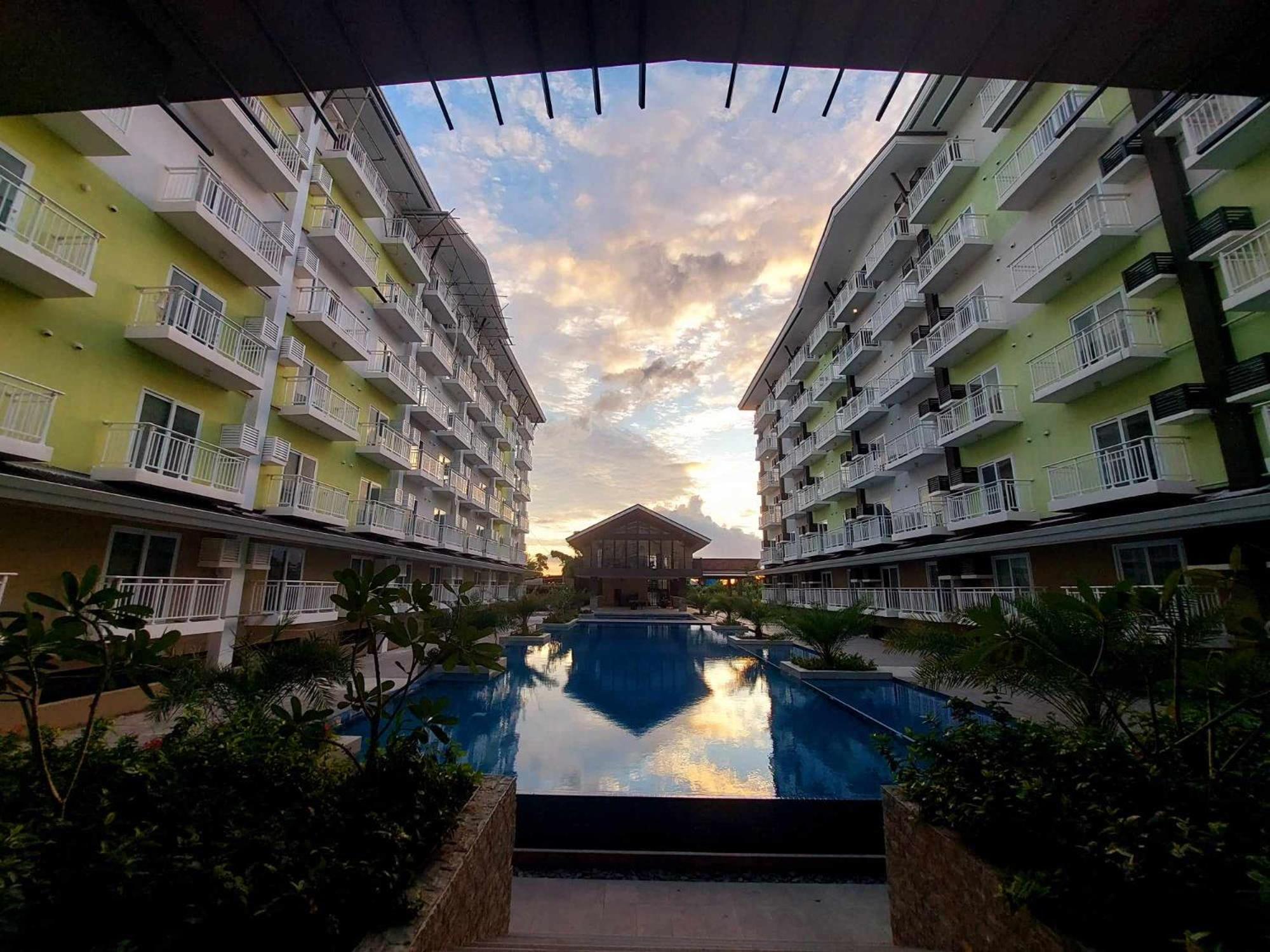 Ania Rooms@Amani Grand Residences Near Airport Lapu-Lapu City Exterior foto